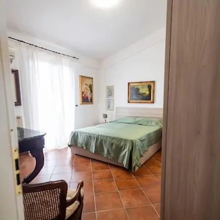 Carmen Villa *