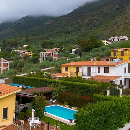 Villa Carmen Mandra Capreria